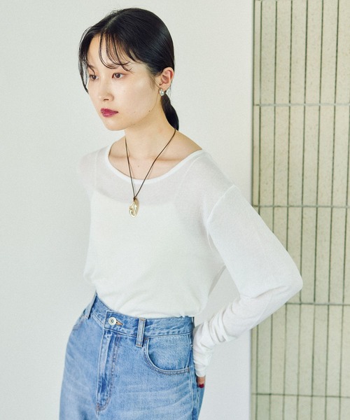 LEPSIM（レプシィム）の「テンセル混クルー　582459（Tシャツ/カットソー・レディース・レッド/ライトグレー/オフホワイト/ライトブルー/ブラック/パープル/ブラウン・FREE）」の17枚目の写真