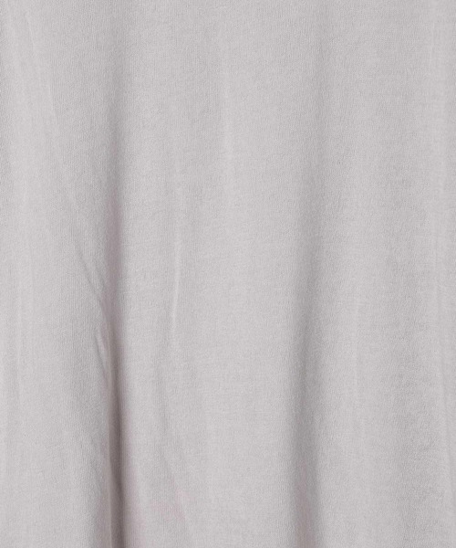 LEPSIM（レプシィム）の「テンセル混クルー　582459（Tシャツ/カットソー・レディース・レッド/ライトグレー/オフホワイト/ライトブルー/ブラック/パープル/ブラウン・FREE）」の13枚目の写真