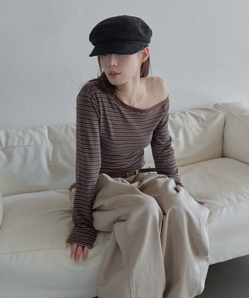 UNE MANSION（ユヌマンション）の「ニューロライマドロススエードキャスケット帽子（キャップ・レディース・ベージュ/ブラウン/ブラック・ONE SIZE）」の4枚目の写真