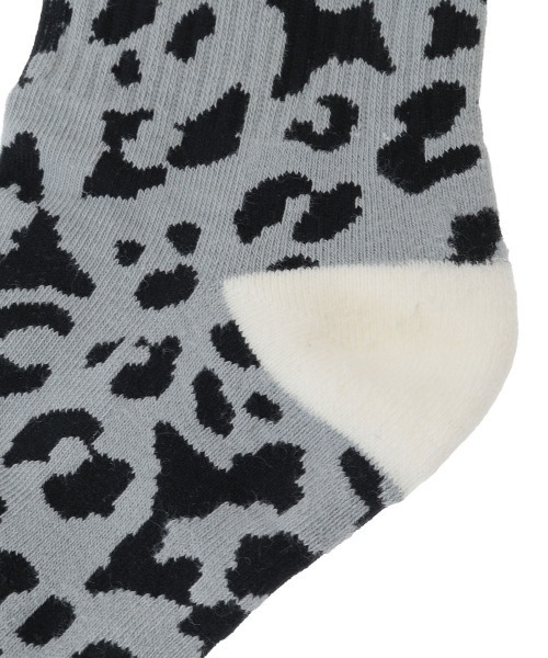 Candy Stripper(キャンディストリッパー)の「STAR LEOPARD RIB ソックス(ソックス/靴下・レディース・アイボリー/グレー・FREE)」の5枚目の写真