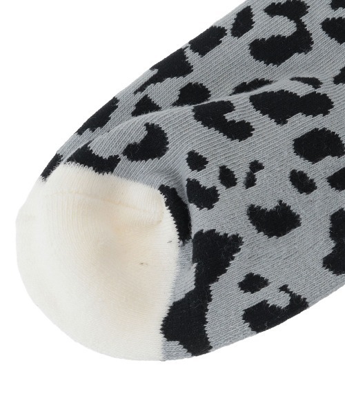 Candy Stripper(キャンディストリッパー)の「STAR LEOPARD RIB ソックス(ソックス/靴下・レディース・アイボリー/グレー・FREE)」の6枚目の写真