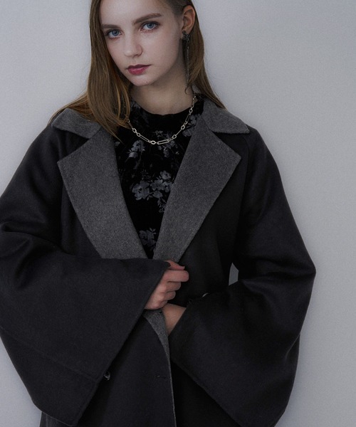 HARE（ハレ）の「ソデアキミドルリバーコート(HARE)（チェスターコート・レディース・グレー/ブラック・FREE）」の2枚目の写真