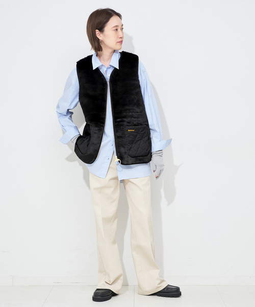 Barbour(バブアー)の「Barbour/バブアー KARIN FAUX FUR GILET LGI0201(その他アウター・レディース・ブラック・FREE)」の2枚目の写真