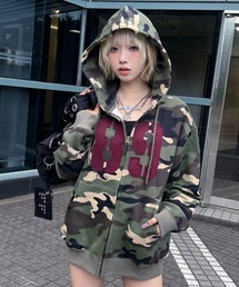 MAHAGRID | 『mahagrid/マハグリッド』 CAMO APPLIQUE ZIP UP HOODIE/迷彩柄 ナンバリングアップリケデザイン ジップアップパーカー(パーカー)