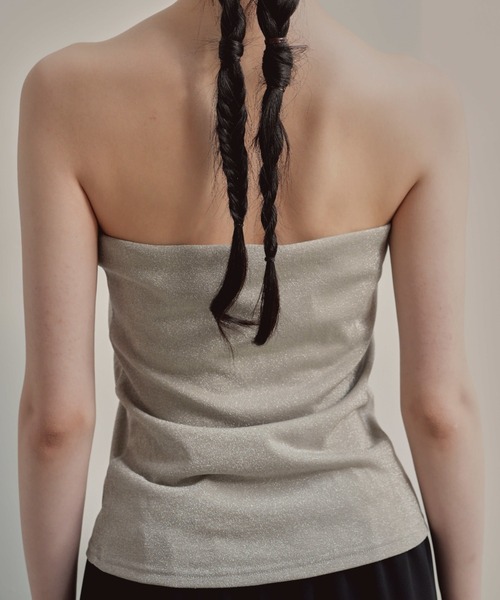 kaene（カエン）の「カップ付きラメベアトップインナー（チューブトップ・レディース・グレイッシュベージュ・FREE）」の6枚目の写真