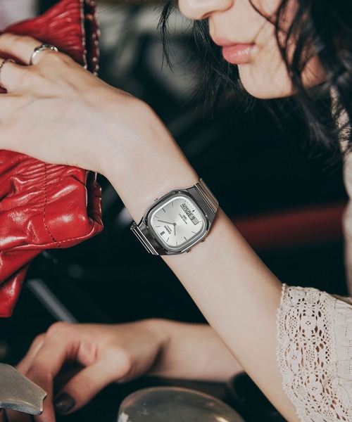 CASIO CLASSIC / AQ-240E-7AJF（アナログ腕時計）｜CASIO（カシオ）の