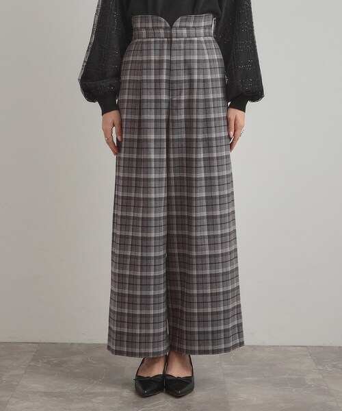 couture brooch（クチュールブローチ）の「【大人可愛い】起毛先染めチェック柄 スカラウエスト ワイドパンツ（その他パンツ・レディース・ブラウン系その他2/グレー系1・36/38/40/42）」の8枚目の写真
