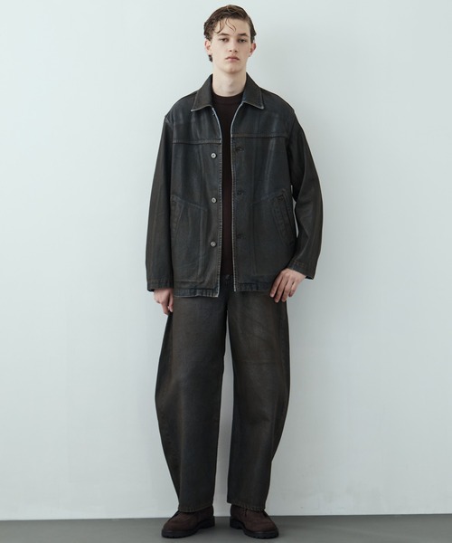 UNITED TOKYO(ユナイテッドトウキョウ)の「【残りわずか】コーティングデニムバレルパンツ(デニムパンツ・メンズ・ブラック/ブラウン・1/2)」の10枚目の写真