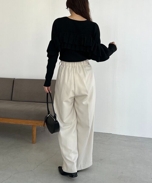 CAPRICIEUX LE'MAGE（カプリシューレマージュ）の「【2WAY】ベアフリルニット（ニット/セーター・レディース・ブラウン/オフホワイト/ブラック・FREE）」の5枚目の写真