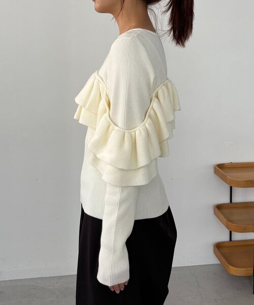 CAPRICIEUX LE'MAGE（カプリシューレマージュ）の「【2WAY】ベアフリルニット（ニット/セーター・レディース・ブラウン/オフホワイト/ブラック・FREE）」の11枚目の写真