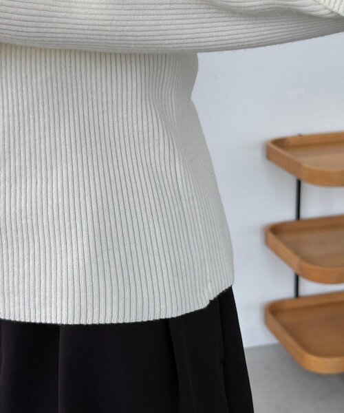 CAPRICIEUX LE'MAGE（カプリシューレマージュ）の「【2WAY】ベアフリルニット（ニット/セーター・レディース・ブラウン/オフホワイト/ブラック・FREE）」の15枚目の写真