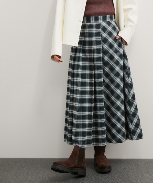 le cercle ADAM ET ROPE'(ルセルクルアダムエロペ)の「TRプリーツスカート/セットアップ対応(スカート・レディース・ダークブラウン/ブラウン系その他2/グレー/ブラック・FREE)」の2枚目の写真