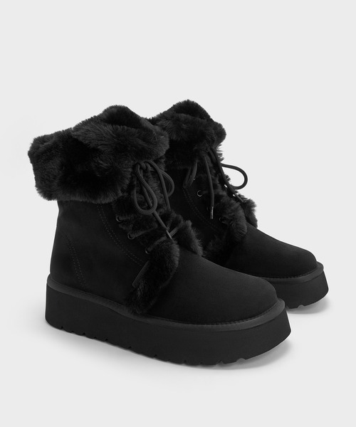 CHARLES & KEITH(チャールズ & キース)の「フォールドオーバー プラットフォームブーツ(ブーツ・レディース・ブラック系その他2/サンドベージュ・23cm/23.5cm/24.5cm/25cm/25.5cm/22.5cm)」の7枚目の写真