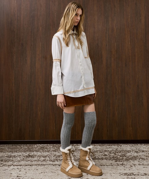 CHARLES & KEITH(チャールズ & キース)の「フォールドオーバー プラットフォームブーツ(ブーツ・レディース・ブラック系その他2/サンドベージュ・23cm/23.5cm/24.5cm/25cm/25.5cm/22.5cm)」の20枚目の写真