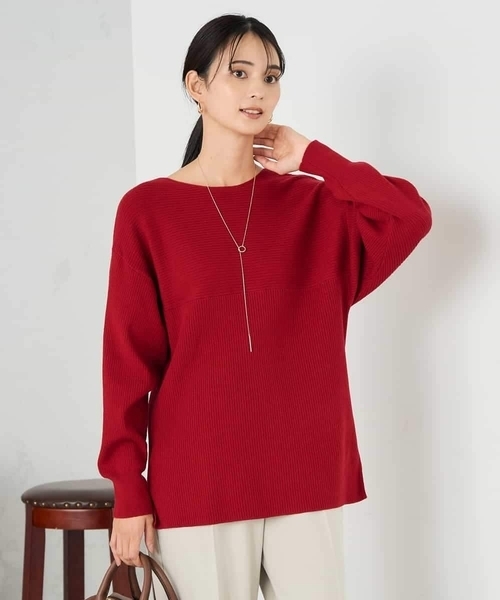 a.v.v(アーヴェヴェ)の「【洗える】切替ボートネックチュニックニット(ニット/セーター・レディース・ブラック/ブルー/チャコールグレー/マスタード/レッド/ライトグレー・38/40/36/34/42)」の1枚目の写真