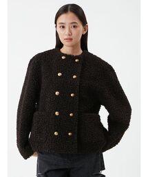 金ボタン」に該当するノーカラージャケット（ミドル丈）ファッション