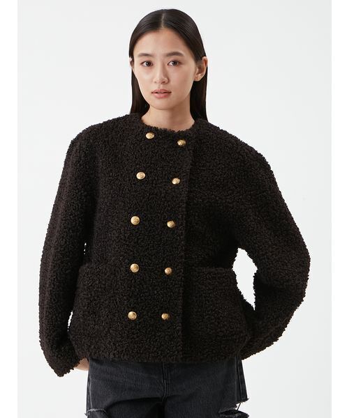 Mila Owen（ミラオーウェン）の「ノーカラーコクーン金釦ブレザー