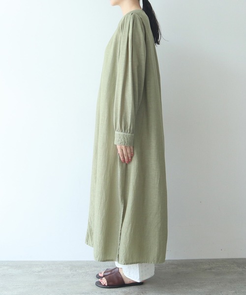 yuni(ユニ )の「Cu/recycled cotton botanical dye タックワンピース(ワンピース・レディース・グリーン・FREE)」の7枚目の写真