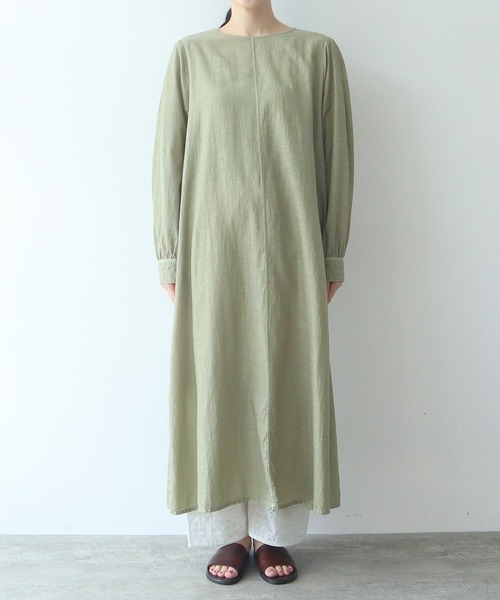 yuni(ユニ )の「Cu/recycled cotton botanical dye タックワンピース(ワンピース・レディース・グリーン・FREE)」の6枚目の写真