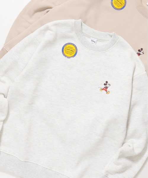 MICKEY MOUSE(ミッキーマウス)の「【DISNEY/ディズニー】ミッキーマウス裏ボアスウェットワンポイントクルーネックスウェット(スウェット・レディース・アイボリー/ブラック/グレイッシュベージュ/ブルー・MEDIUM/LARGE)」の5枚目の写真
