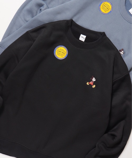 MICKEY MOUSE(ミッキーマウス)の「【DISNEY/ディズニー】ミッキーマウス裏ボアスウェットワンポイントクルーネックスウェット(スウェット・レディース・アイボリー/ブラック/グレイッシュベージュ/ブルー・MEDIUM/LARGE)」の6枚目の写真