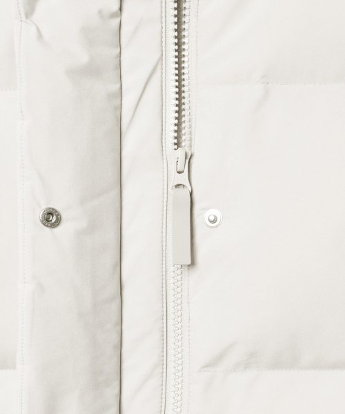 MUSINSA STANDARD WOMAN（ムシンサスタンダードウーマン）の「ウィメンズデイリープファーショートダウンジャケット[アイボリー]（ダウンジャケット/コート・レディース・その他・SMALL/MEDIUM/LARGE/X-SMALL）」の9枚目の写真