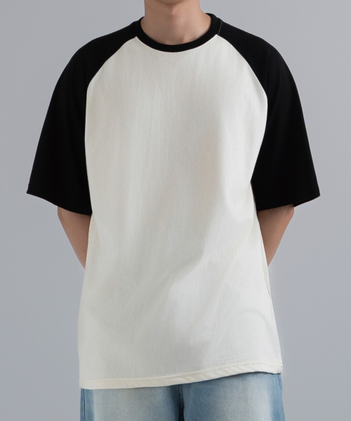 UNDEROFF(アンダーオフ)の「オーバーサイズラグラン半袖Tシャツクリーム(Tシャツ/カットソー・レディース・クリーム・SMALL/MEDIUM/LARGE/X-LARGE)」の7枚目の写真