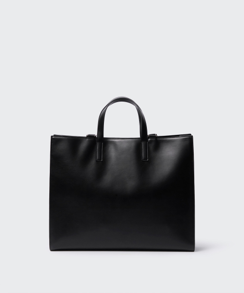 MUSINSA STANDARD（ムシンサスタンダード）の「シンセティックレザー レクタングルショルダートートバッグ_ラージ [ブラック]（トートバッグ・レディース・その他・FREE）」の5枚目の写真