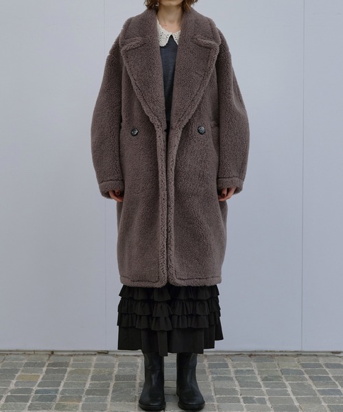 LE CIEL BLEU（ルシェルブルー）の「フェイクシャーリングコクーンコート / Faux Shearling Cocoon Coat（その他アウター・レディース・キャメル/グレー・36）」の7枚目の写真