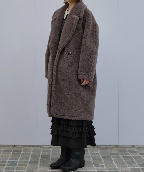 LE CIEL BLEU（ルシェルブルー）の「フェイクシャーリングコクーンコート / Faux Shearling Cocoon Coat（その他アウター・レディース・キャメル/グレー・36）」の5枚目の写真