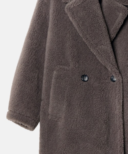 LE CIEL BLEU（ルシェルブルー）の「フェイクシャーリングコクーンコート / Faux Shearling Cocoon Coat（その他アウター・レディース・キャメル/グレー・36）」の11枚目の写真