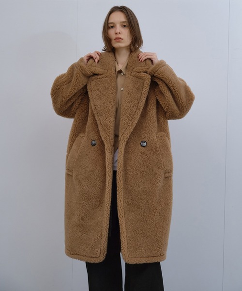 LE CIEL BLEU（ルシェルブルー）の「フェイクシャーリングコクーンコート / Faux Shearling Cocoon Coat（その他アウター・レディース・キャメル/グレー・36）」の16枚目の写真