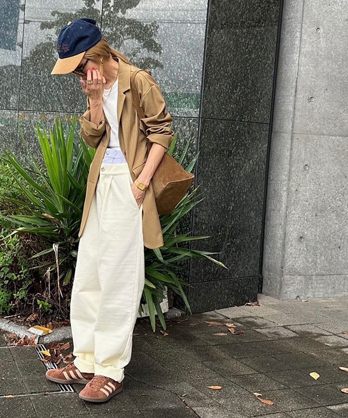 INTERPLAY（インタープレイ）の「【INTERPLAY x AYA】Double waist Compressed Pants（その他パンツ・レディース・グレー/アイボリー・MEDIUM/SMALL）」の20枚目の写真