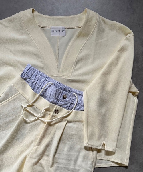 INTERPLAY（インタープレイ）の「【INTERPLAY x AYA】Double waist Compressed Pants（その他パンツ・レディース・グレー/アイボリー・MEDIUM/SMALL）」の14枚目の写真