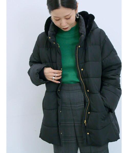 Samansa Mos2 blue（サマンサモスモスブルー）の「スタイルアップパデットコート（その他アウター・レディース・カーキ/ブラック/ライトベージュ・L/M）」の2枚目の写真