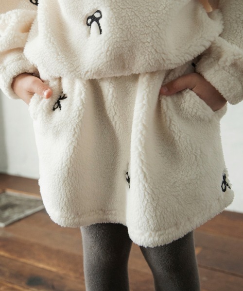 BRANSHES（ブランシェス）の「【セットアップ対応】リボン総柄刺繍×ボアスカート（スカート・キッズ・グレー/アイボリー・80/100/90/150/110/120/130/140）」の14枚目の写真