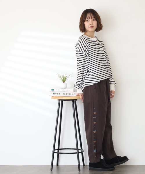 Emago(イマゴ)の「EMAGO 植木鉢刺繍ストレートパンツ(その他パンツ・レディース・カーキ/ベージュ/ブラウン・FREE)」の7枚目の写真