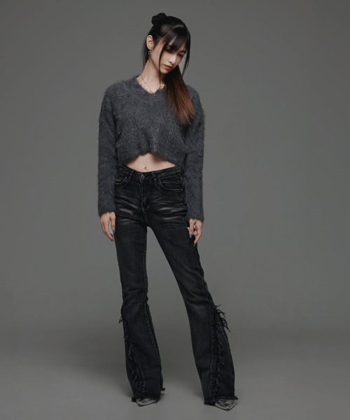 .KOM(ドットコム)の「『.KOM/ドットケーオーエム』Vネックニット【GC】(ニット/セーター・レディース・グレー/ホワイト/ブラック/ピンク・FREE)」の12枚目の写真
