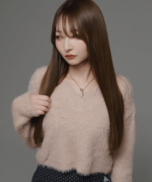 .KOM(ドットコム)の「『.KOM/ドットケーオーエム』Vネックニット【GC】(ニット/セーター・レディース・グレー/ホワイト/ブラック/ピンク・FREE)」の16枚目の写真
