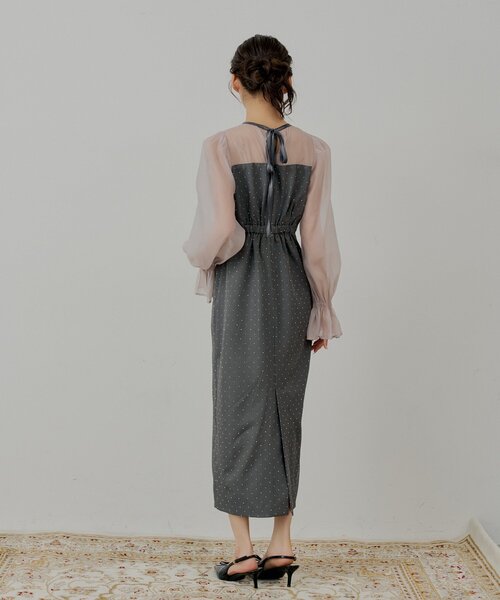 Chico（チコ）の「【WEB限定/SALON by Chico】配色シースルータイトロングドレス/オケージョン（ワンピース・レディース・グレー系その他2/ブラック/ブラック系その他2/ブラック系その他3・SMALL/MEDIUM）」の11枚目の写真