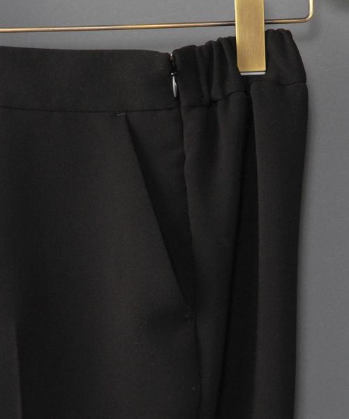 BEAUTY&YOUTH UNITED ARROWS（ビューティーアンドユースユナイテッドアローズ）の「＜6(ROKU)＞POLYESTER RIB PANTS/ﾊﾟﾝﾂ◆（その他パンツ・レディース・ホワイト/ブラック・36/34/38）」の13枚目の写真