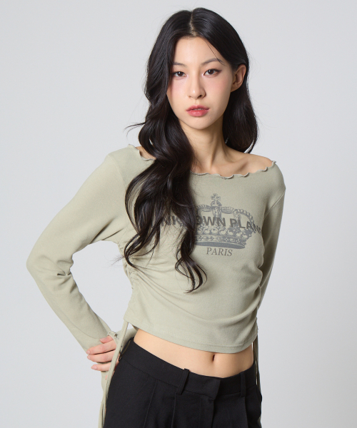 UNKNOWN PLANET(アンノウンプラネット)の「インターロックシャーリングネックトップオリーブグリーン(Tシャツ/カットソー・レディース・その他・FREE)」の5枚目の写真