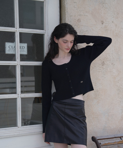DEHEVE（デヘヴェ）の「Round Ribbed Cardigan [Black]（カーディガン/ボレロ・レディース・ブラック・FREE）」の3枚目の写真
