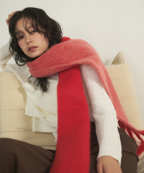 Shelly island（シェリーアイランド）の「バイカラーマフラー（マフラー・レディース・ホワイト/グレー/イエロー/ベージュ/レッド・FREE）」の5枚目の写真