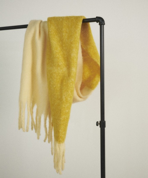 Shelly island（シェリーアイランド）の「バイカラーマフラー（マフラー・レディース・ホワイト/グレー/イエロー/ベージュ/レッド・FREE）」の15枚目の写真