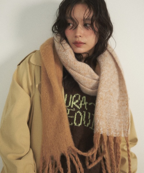 Shelly island（シェリーアイランド）の「バイカラーマフラー（マフラー・レディース・ホワイト/グレー/イエロー/ベージュ/レッド・FREE）」の16枚目の写真