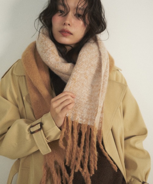 Shelly island（シェリーアイランド）の「バイカラーマフラー（マフラー・レディース・ホワイト/グレー/イエロー/ベージュ/レッド・FREE）」の17枚目の写真