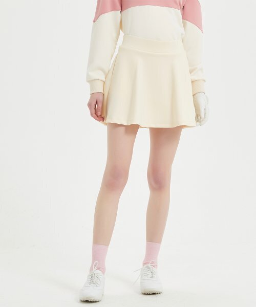 E.PARCA(イパルカ)の「ロゼワッペンフレアスカート(スカート・レディース・その他・SMALL/MEDIUM/LARGE)」の2枚目の写真