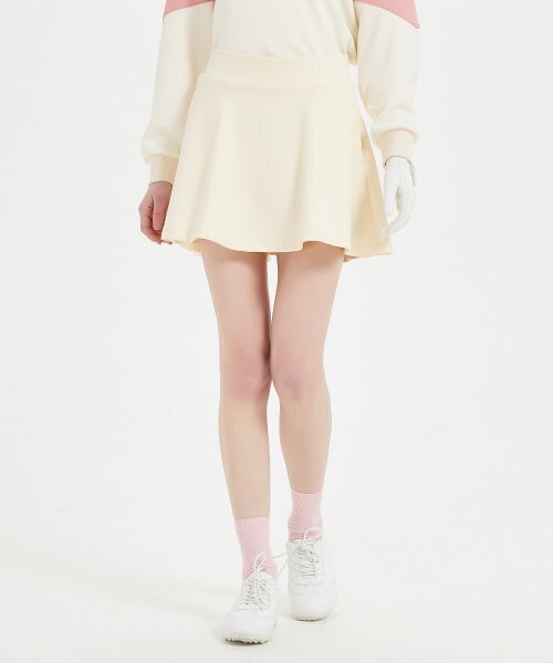 E.PARCA(イパルカ)の「ロゼワッペンフレアスカート(スカート・レディース・その他・SMALL/MEDIUM/LARGE)」の3枚目の写真