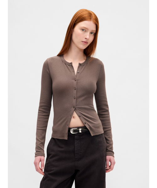 GAP（ギャップ）の「モダン クルーネック カーディガン（カーディガン/ボレロ・レディース・ブラック/ブラウン/ライトグレー・XS/S/M/L/XL/XXS）」の3枚目の写真